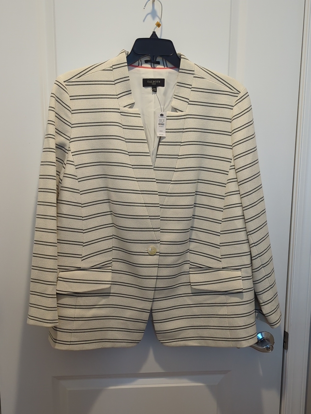 NWT Talbots Aberdeen Cream Blazer with Black Pinstripes Size 24w